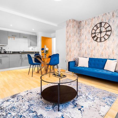 Luxury Sea Blue-Birmingham Central Apartment エクステリア 写真